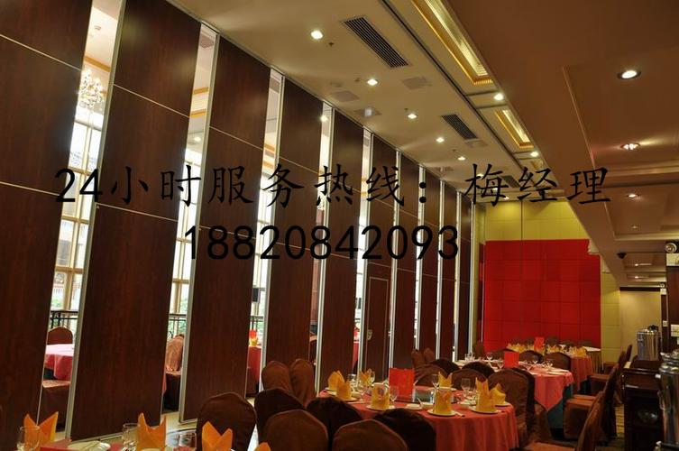 靈活空間的藝術(shù) 65型隔萊隔斷如何重塑現(xiàn)代會議室體驗(yàn)